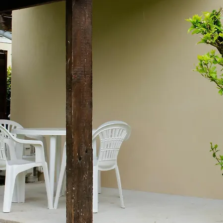 La Maisonnette Marloise Holiday home *